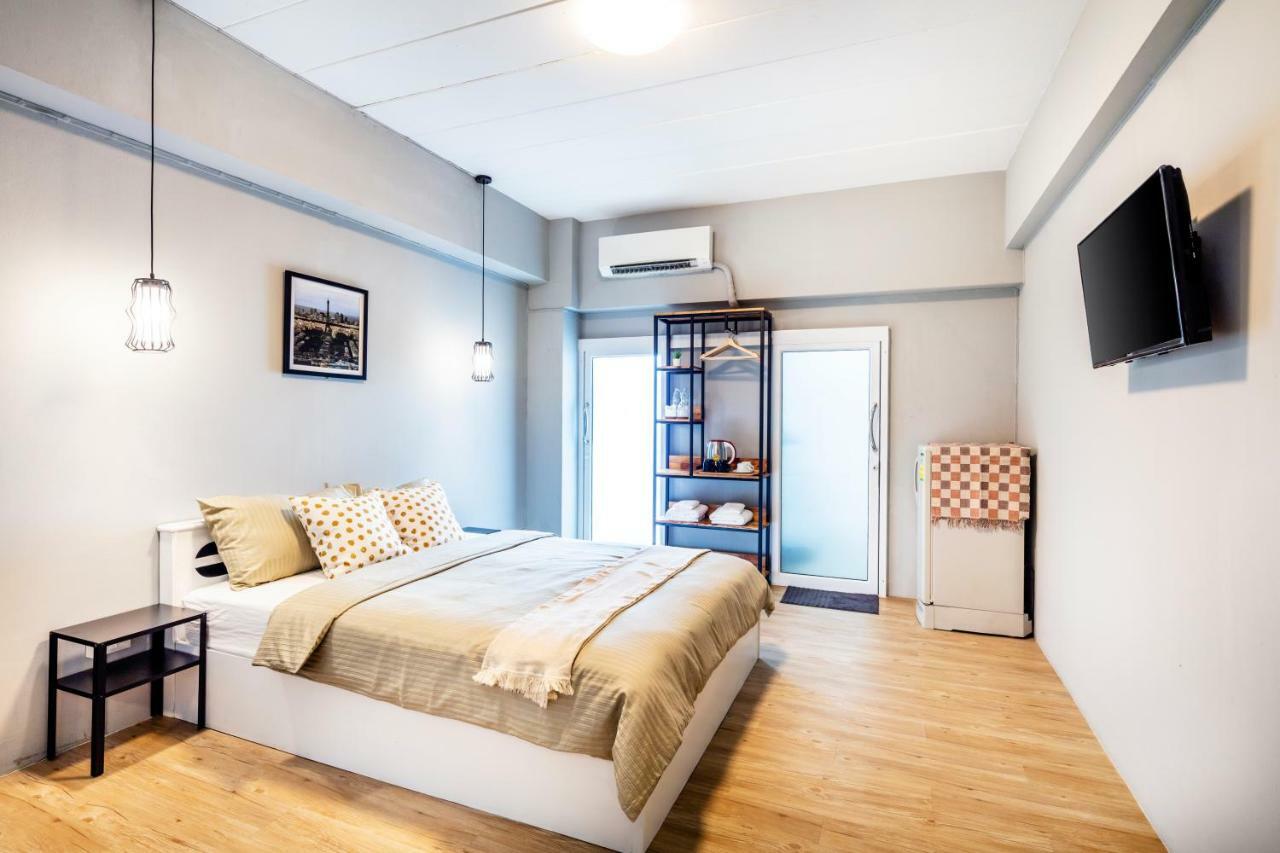Penyos Service Apartment Bangkok Extérieur photo