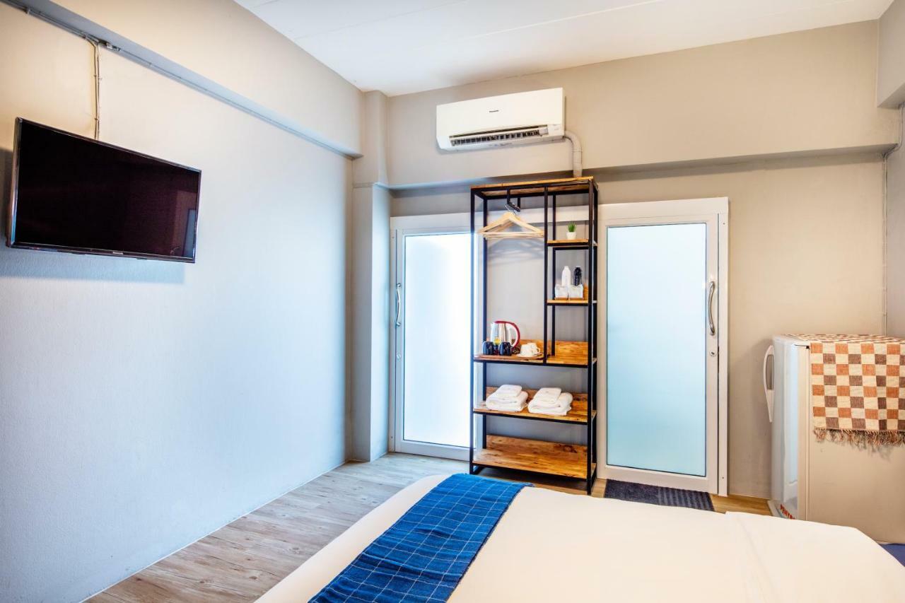 Penyos Service Apartment Bangkok Extérieur photo