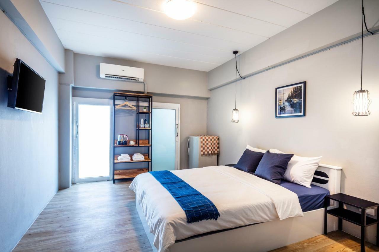 Penyos Service Apartment Bangkok Extérieur photo